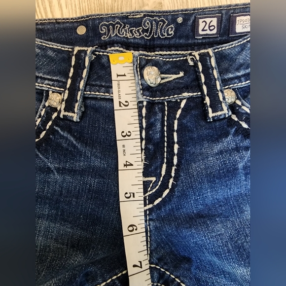 Miss Me Jean's - Picture 6 of 8